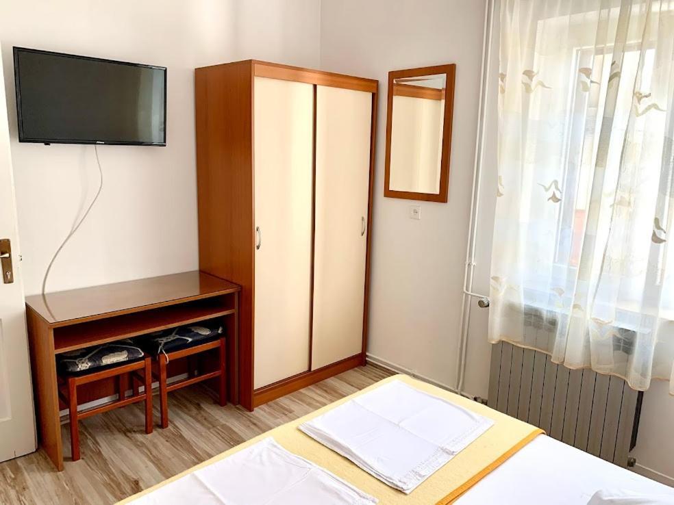 Obradovic Rooms & Apartments 마카르스카 외부 사진